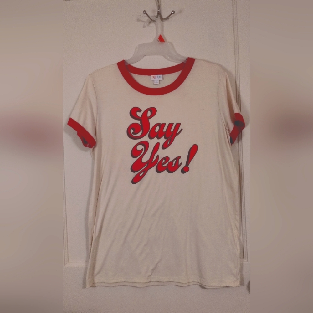 LulaRoe Womens XL Soft, Say Yes,Baseball Tee Shirt. Nwot. Ivory With Red Piping.